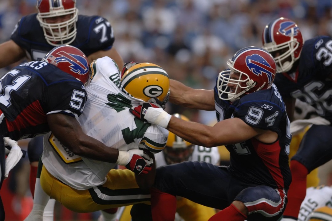 La defensa impenetrable de los Bills en acción en el 2004