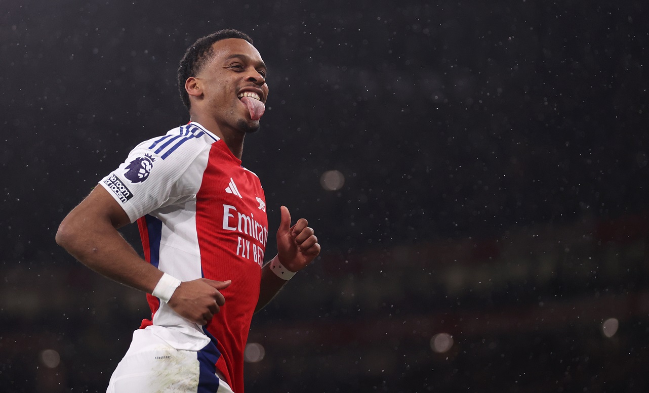 Jurrien Timber playing for Arsenal