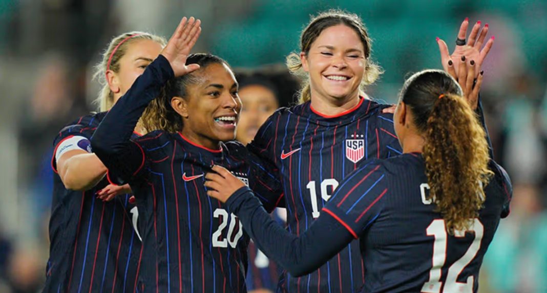 Seleção Feminina dos EUA enfrenta Itália nesta sexta (28/11)
