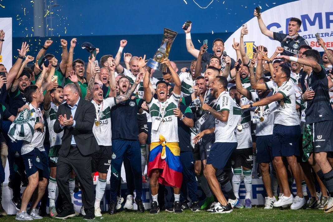 Coritiba campeão da Série B 2025