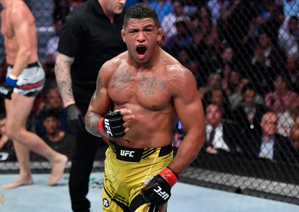 Gilbert Burns “Durinho” comemora vitória no UFC