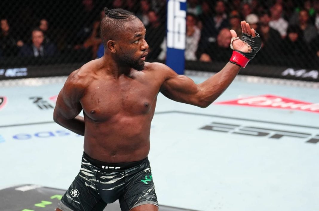 Manel Kape chama adversário no octógono do UFC