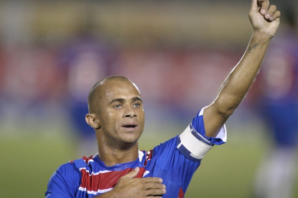 Rinaldo comemora vitória do Fortaleza