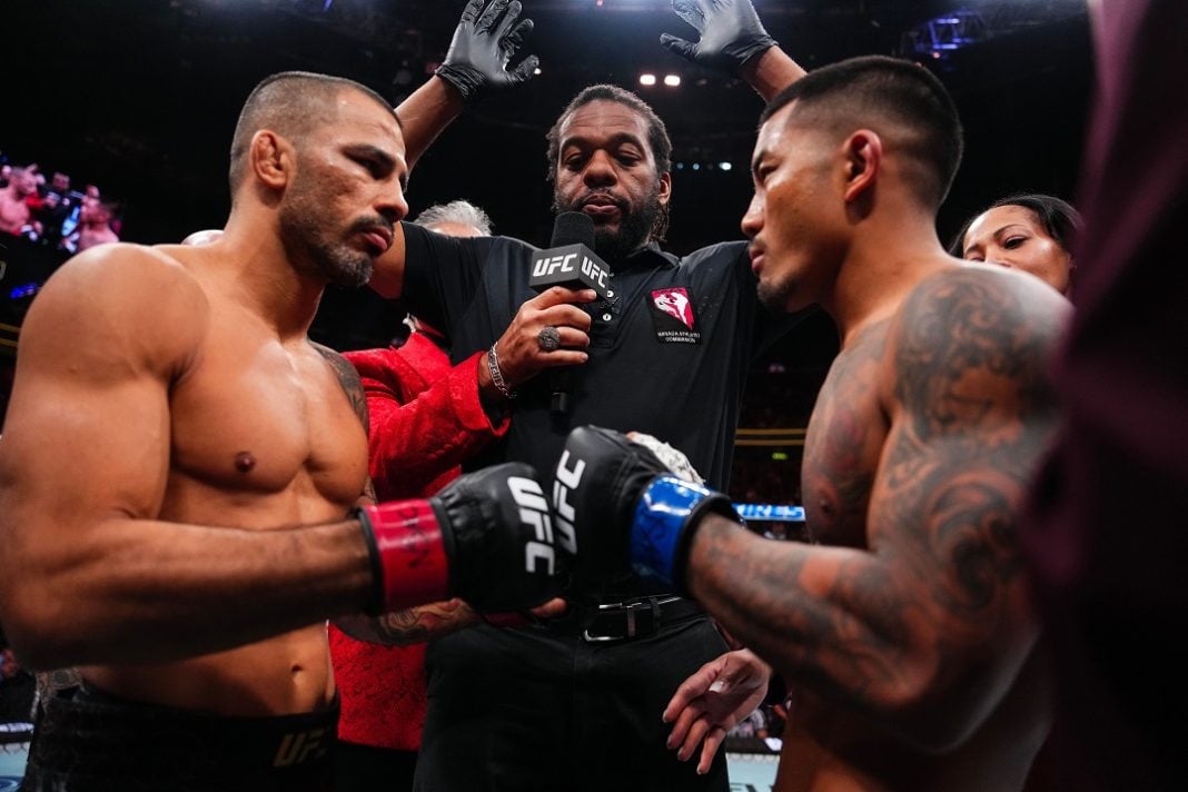 Joshua Van vs Alexandre Pantoja en su primer combate por campeonato.